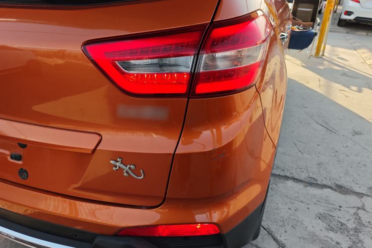 Used Hyundai ix25 2015 1.6L Automatic Two-Wheel-Drive Deluxe DLX Model Right Rear Taillight