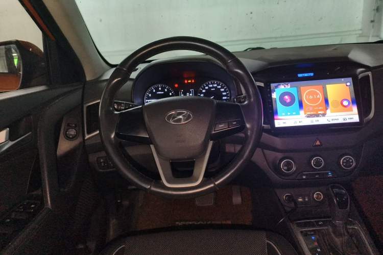 Used Hyundai ix25 2015 1.6L Automatic Two-Wheel Drive Smart GLS Trim Steering Wheel