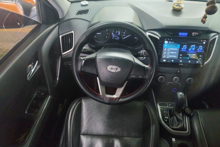 Used Hyundai ix25 2015 1.6L Automatic Two-Wheel Drive Smart GLS Trim Steering Wheel