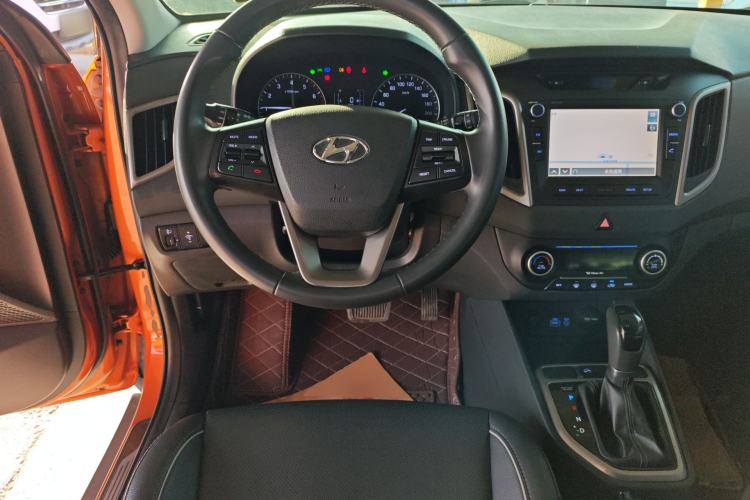 Used Hyundai ix25 2015 1.6L Automatic Two-Wheel-Drive Deluxe DLX Model Steering Wheel