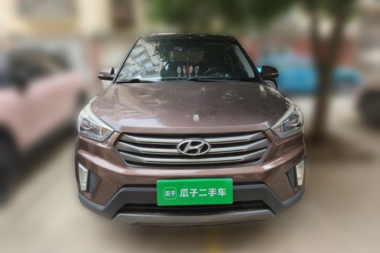 Used Hyundai ix25 2015 1.6L Automatic Two-Wheel-Drive Deluxe DLX Model Front