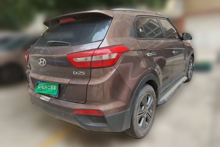 Used Hyundai ix25 2015 1.6L Automatic Two-Wheel-Drive Deluxe DLX Model Rear Right 45 Deg