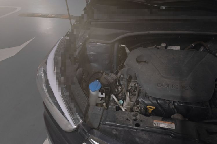 Used Hyundai ix25 2015 1.6L Automatic Two-Wheel Drive Smart GLS Trim Engine Bay Right