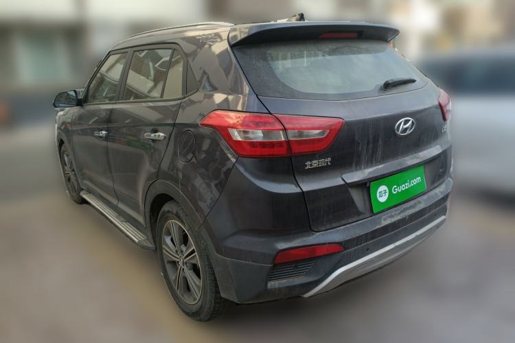 Used Hyundai ix25 2015 1.6L Automatic Two-Wheel-Drive Deluxe DLX Model Rear Left 45 Deg