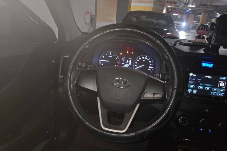 Used Hyundai ix25 2015 1.6L Automatic Two-Wheel Drive Smart GLS Trim Steering Wheel