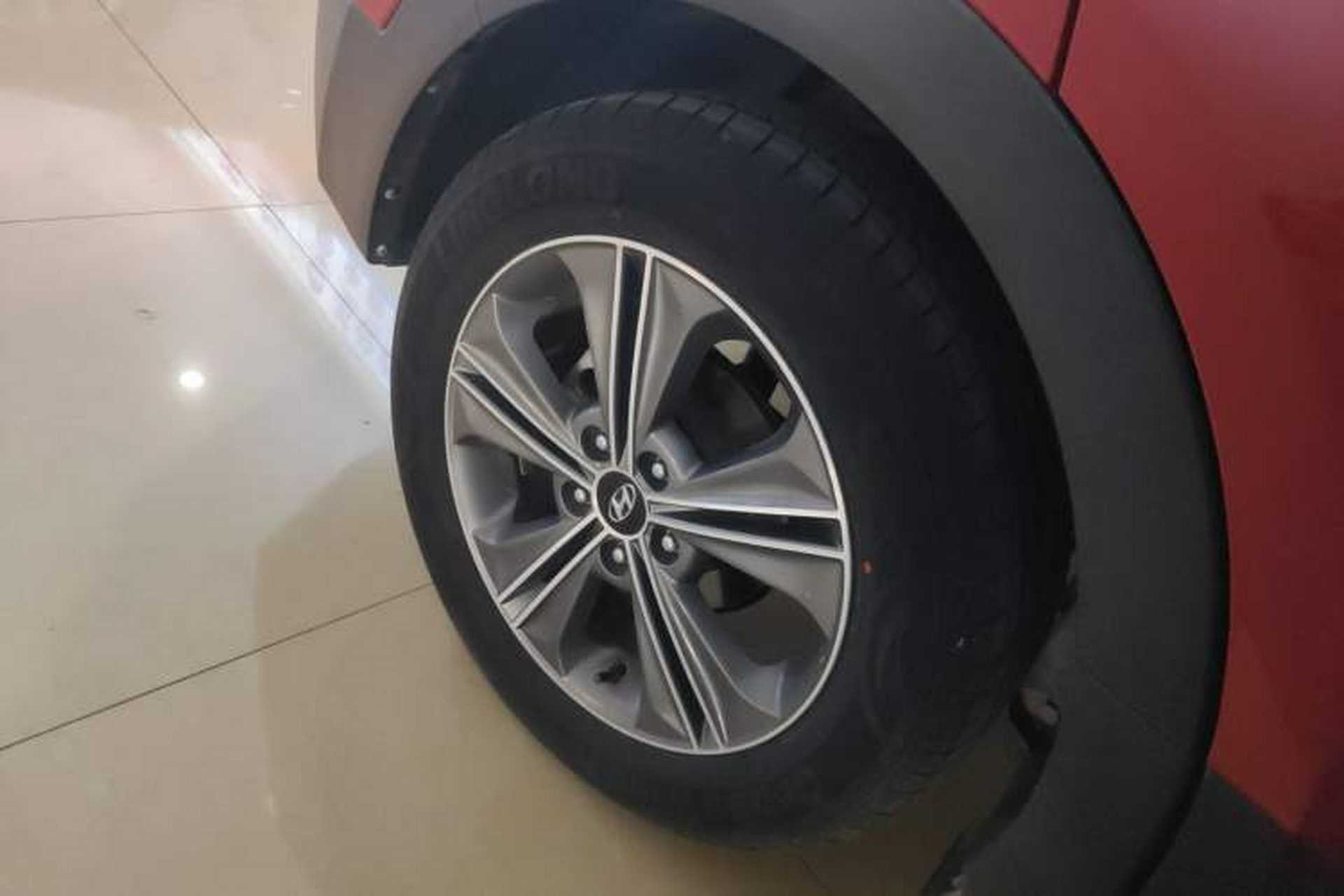Used Hyundai ix25 2015 1.6L Automatic Two-Wheel Drive Smart GLS Trim Exterior 8