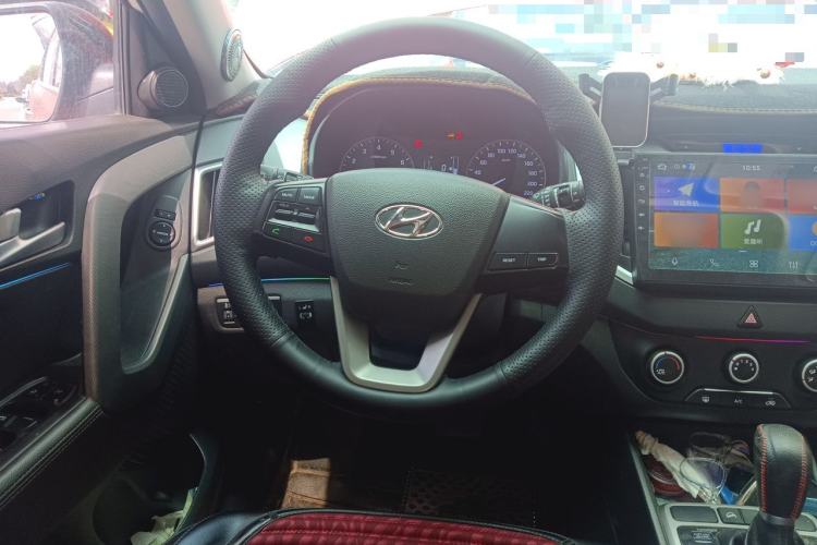 Used Hyundai ix25 2015 1.6L Automatic Two-Wheel Drive Smart GLS Trim Steering Wheel