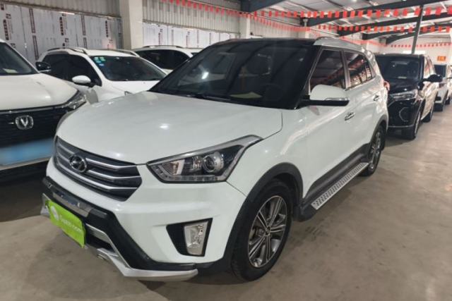 Used Hyundai ix25 2015 1.6L Automatic Two-Wheel-Drive Deluxe DLX Model