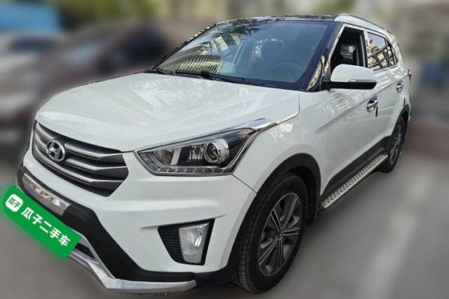 Used Hyundai ix25 2015 1.6L Automatic Two-Wheel-Drive Deluxe DLX Model