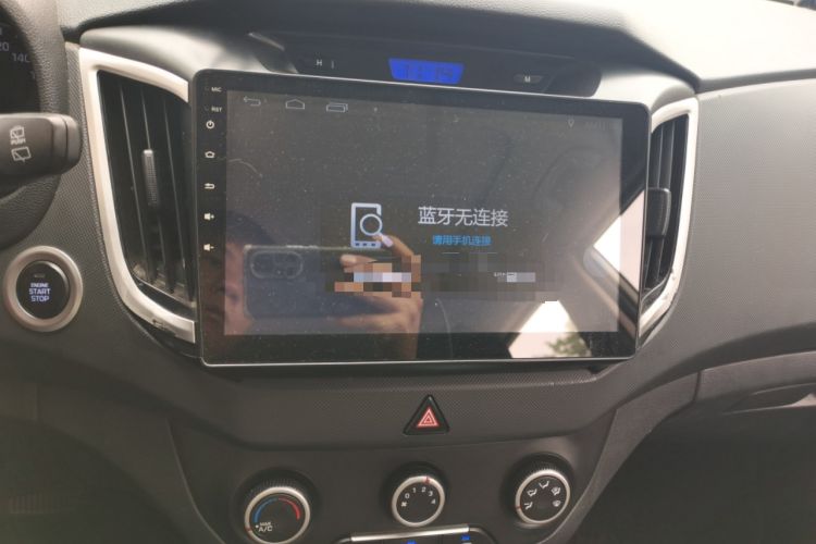 Used Hyundai ix25 2015 1.6L Automatic Two-Wheel Drive Smart GLS Trim Audio And AC Panel