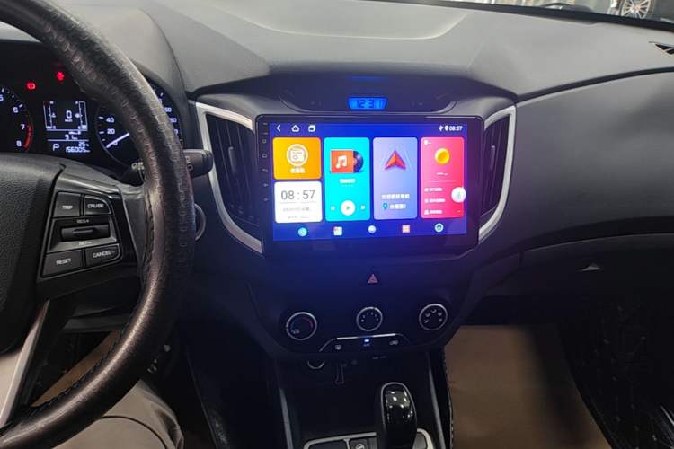 Used Hyundai ix25 2015 1.6L Automatic Two-Wheel Drive Smart GLS Trim Audio And AC Panel