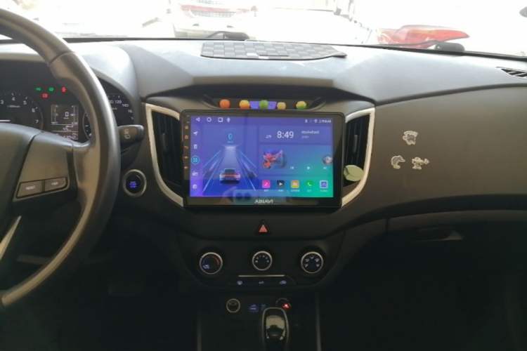 Used Hyundai ix25 2015 1.6L Automatic Two-Wheel Drive Smart GLS Trim Audio And AC Panel
