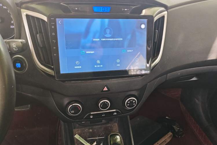 Used Hyundai ix25 2015 1.6L Automatic Two-Wheel Drive Smart GLS Trim Audio And AC Panel