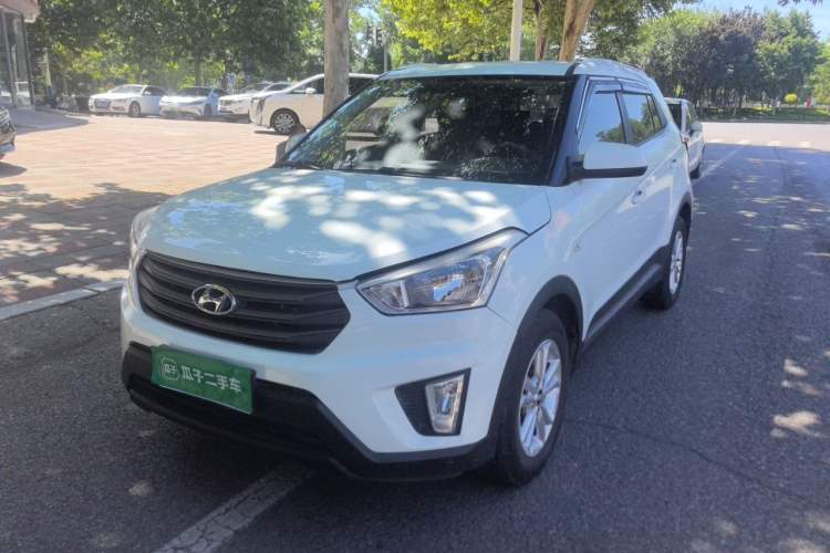 Used Hyundai ix25 2015 1.6L Automatic Two-Wheel Drive Fashionable GS Model Guazi used car, China used car export, Used car for sale, Used  cars, Cheapest cars for sale