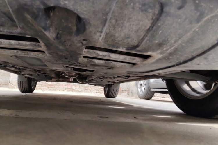 Used Hyundai ix25 2015 1.6L Automatic Two-Wheel-Drive Deluxe DLX Model Chassis Front