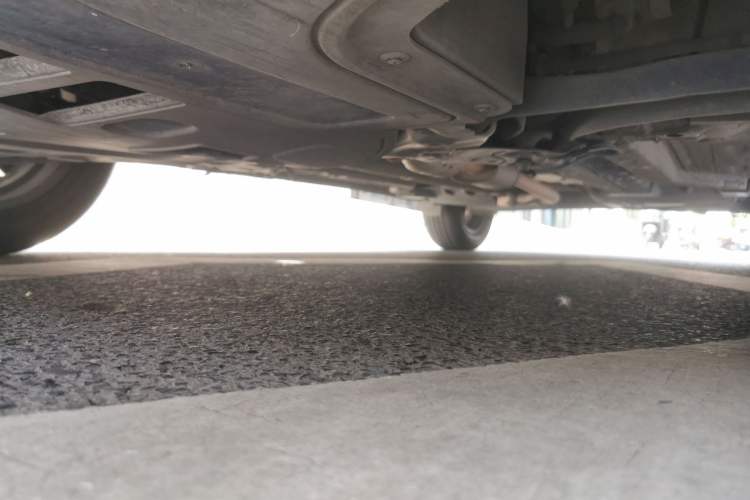 Used Hyundai ix25 2015 1.6L Automatic Two-Wheel-Drive Deluxe DLX Model Chassis Front Left