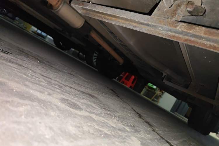 Used Hyundai ix25 2015 1.6L Automatic Two-Wheel-Drive Deluxe DLX Model Chassis Front Left