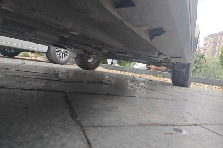 Used Hyundai ix25 2015 1.6L Automatic Two-Wheel-Drive Deluxe DLX Model Chassis Front Left