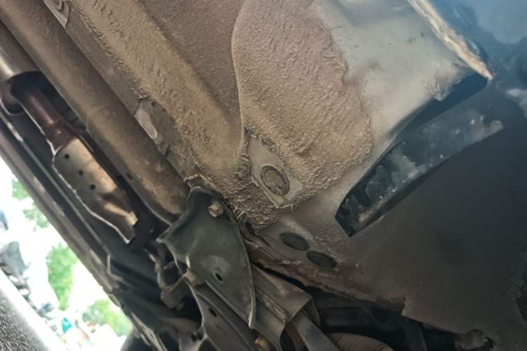 Used Hyundai ix25 2015 1.6L Automatic Two-Wheel-Drive Deluxe DLX Model Chassis Front Right