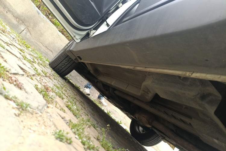 Used Hyundai ix25 2015 2.0L Automatic 4x4 Deluxe DLX Chassis Rear Left