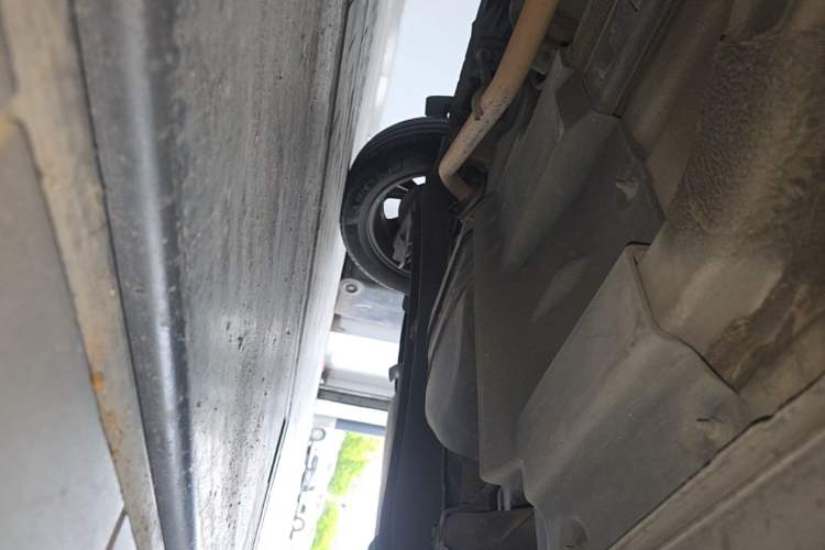 Used Hyundai ix25 2015 1.6L Automatic Two-Wheel Drive Smart GLS Trim Chassis Rear Left
