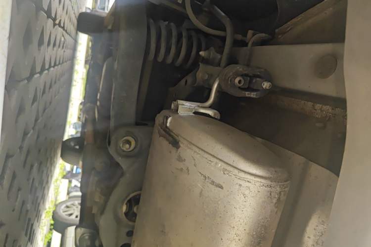 Used Hyundai ix25 2015 2.0L Automatic 4x4 Deluxe DLX Chassis Rear