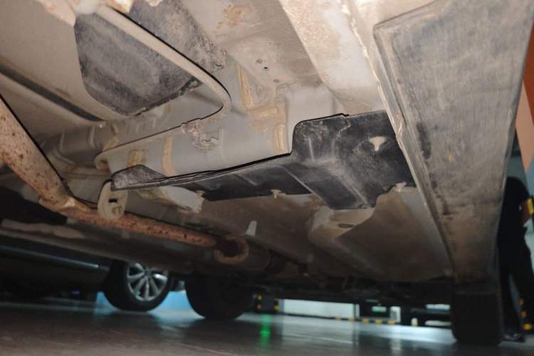 Used Hyundai ix25 2015 1.6L Automatic Two-Wheel Drive Smart GLS Trim Chassis Rear Right