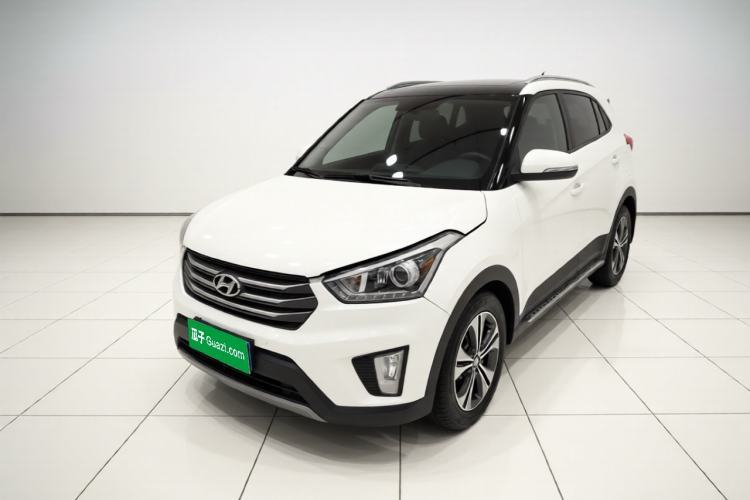Hyundai ix25 2015 1.6L Automatic Two-Wheel-Drive Deluxe DLX Model مستعملة Guazi used car, China used car export, Used car for sale, Used  cars, Cheapest cars for sale