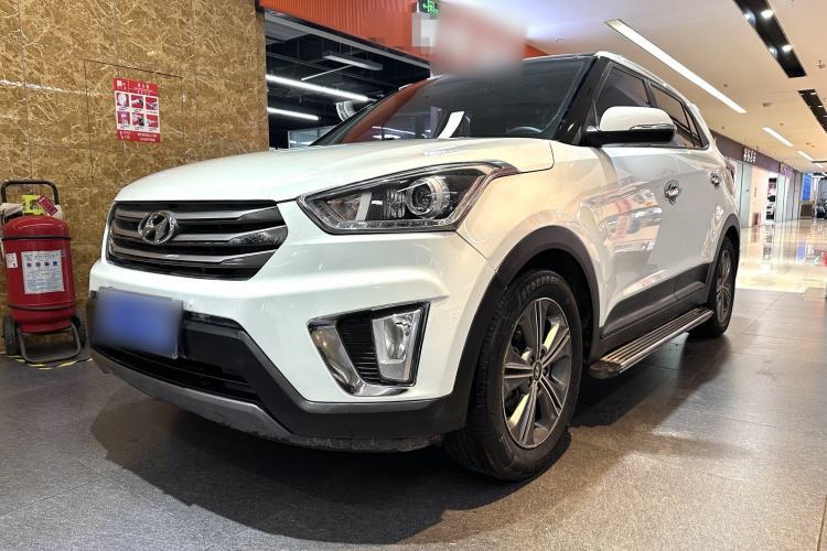 Used Hyundai ix25 2015 1.6L Automatic Two-Wheel-Drive Deluxe DLX Model Guazi used car, China used car export, Used car for sale, Used cars, Cheapest cars for sale