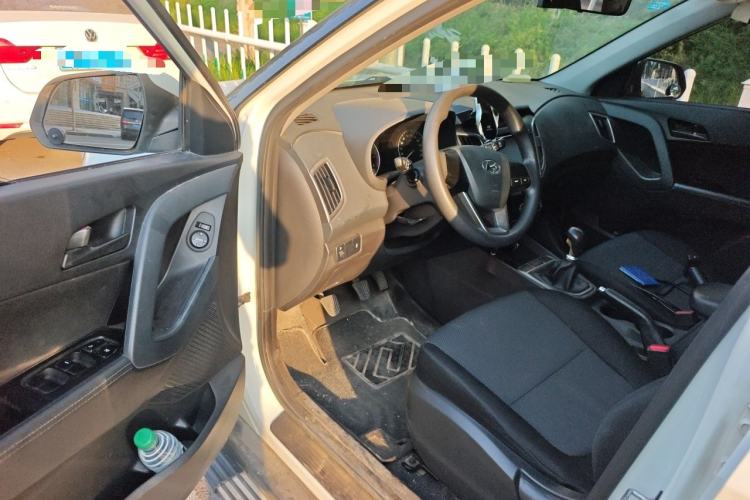 Used Hyundai ix25 2015 1.6L Manual Two-Wheel Drive Fashionable GS Model Driver Seat
