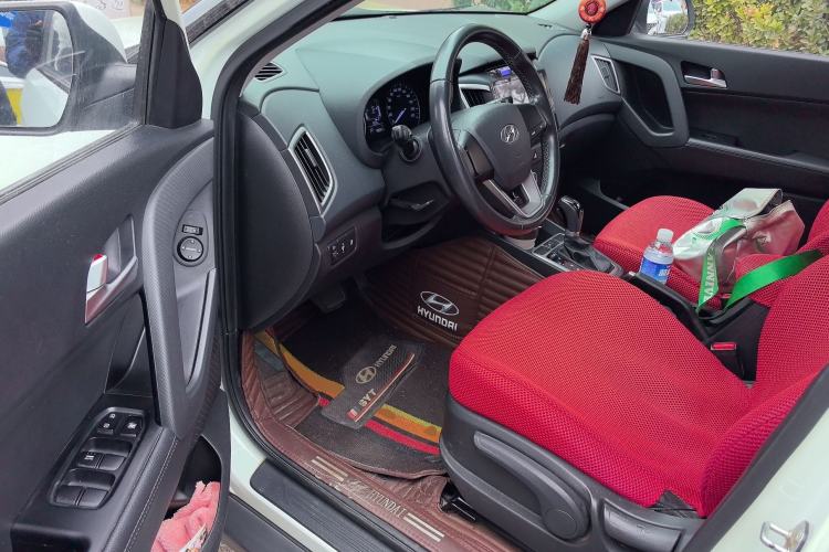 Used Hyundai ix25 2015 1.6L Automatic Two-Wheel Drive Smart GLS Trim Driver Seat