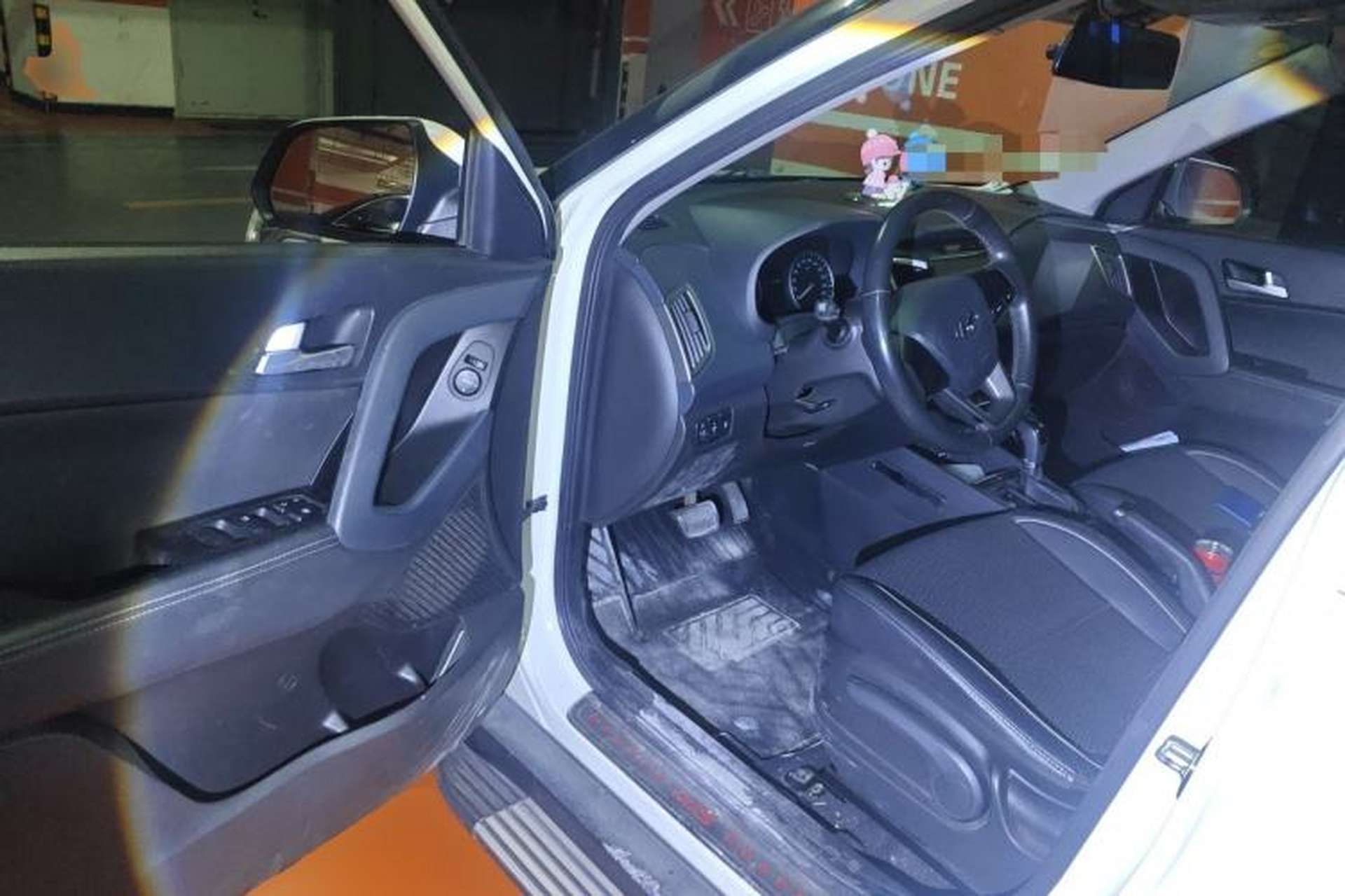 Used Hyundai ix25 2015 1.6L Automatic Two-Wheel Drive Smart GLS Trim Driver Seat
