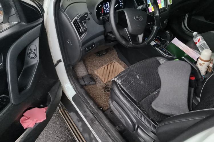 Used Hyundai ix25 2015 1.6L Automatic Two-Wheel Drive Smart GLS Trim Driver Seat