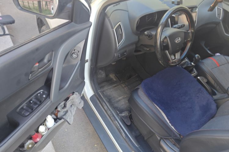 Used Hyundai ix25 2015 1.6L Manual Two-Wheel Drive Fashionable GS Model Driver Seat