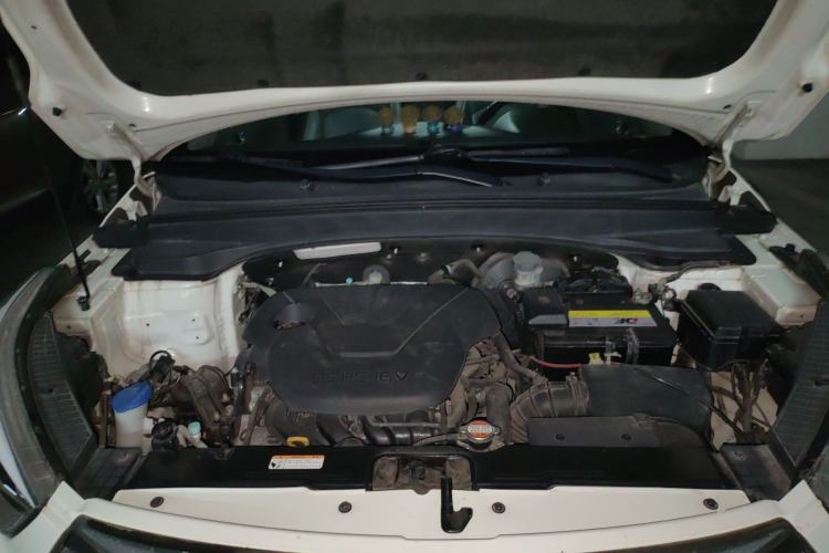 Used Hyundai ix25 2015 1.6L Automatic Two-Wheel Drive Smart GLS Trim Engine Bay