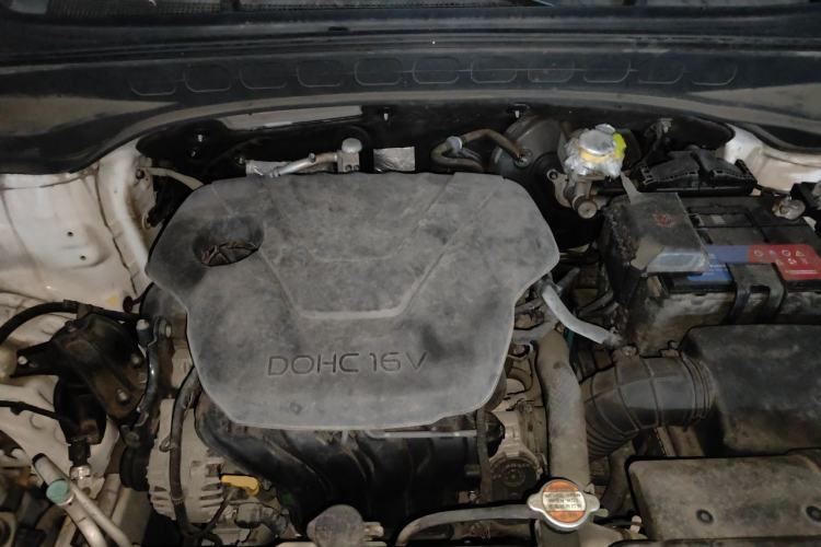 Used Hyundai ix25 2015 1.6L Automatic Two-Wheel Drive Smart GLS Trim Engine Bay