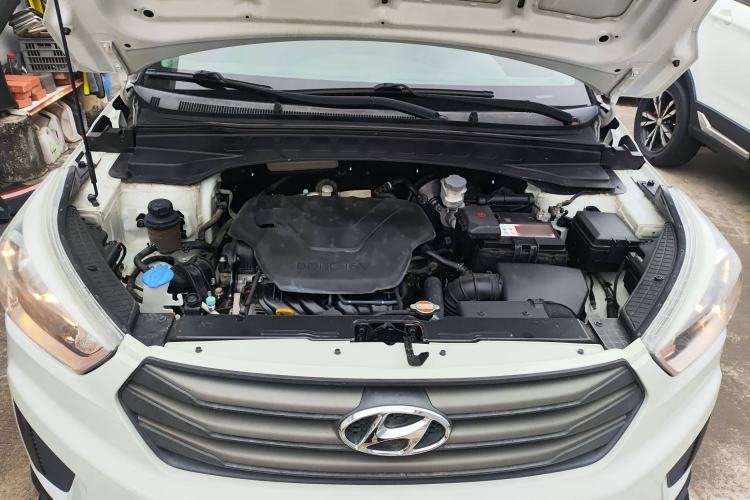 Used Hyundai ix25 2015 1.6L Manual Two-Wheel Drive Fashionable GS Model Engine Bay