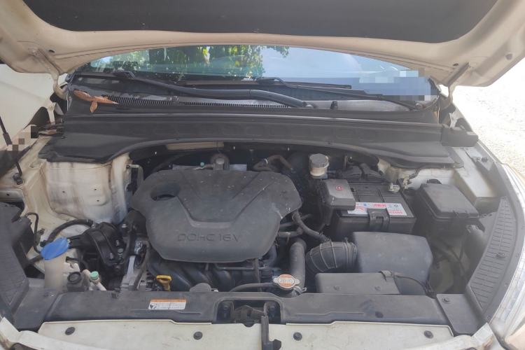 Used Hyundai ix25 2015 1.6L Automatic Two-Wheel Drive Smart GLS Trim Engine Bay