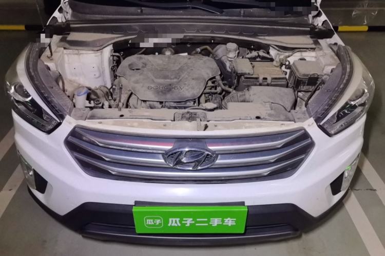 Used Hyundai ix25 2015 1.6L Automatic Two-Wheel-Drive Deluxe DLX Model Engine Bay