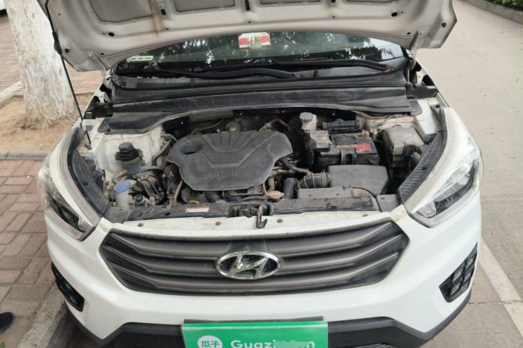 Used Hyundai ix25 2015 1.6L Manual Two-Wheel Drive Fashionable GS Model Engine Bay