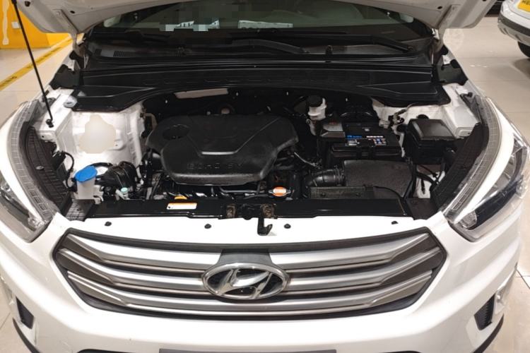 Used Hyundai ix25 2015 1.6L Automatic Two-Wheel Drive Smart GLS Trim Engine Bay