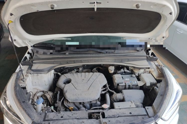 Used Hyundai ix25 2015 1.6L Automatic Two-Wheel Drive Smart GLS Trim Engine Bay