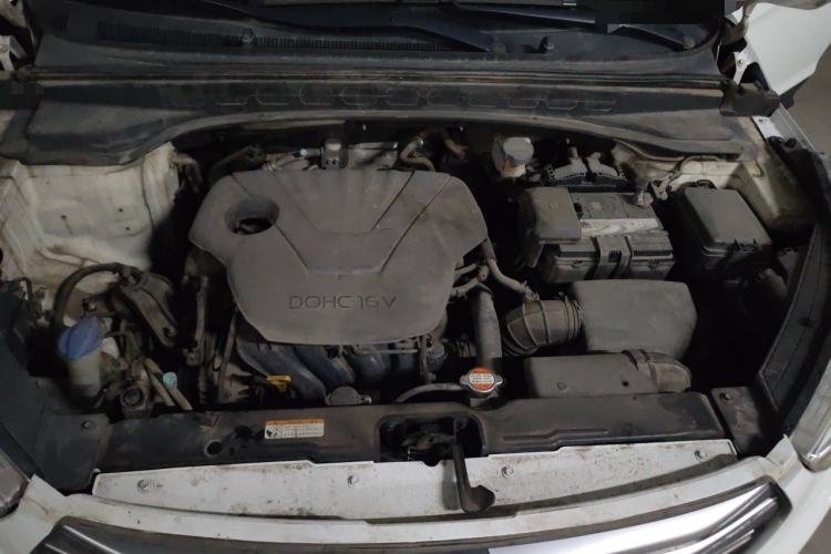 Used Hyundai ix25 2015 1.6L Automatic Two-Wheel Drive Smart GLS Trim Engine Bay
