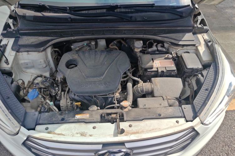 Used Hyundai ix25 2015 1.6L Automatic Two-Wheel Drive Smart GLS Trim Engine Bay