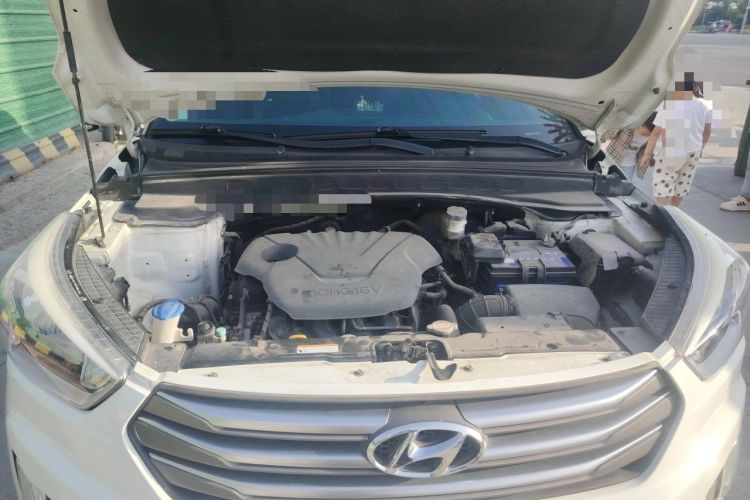 Used Hyundai ix25 2015 1.6L Automatic Two-Wheel Drive Smart GLS Trim Engine Bay