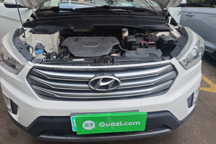 Used Hyundai ix25 2015 1.6L Automatic Two-Wheel Drive Smart GLS Trim Engine Bay
