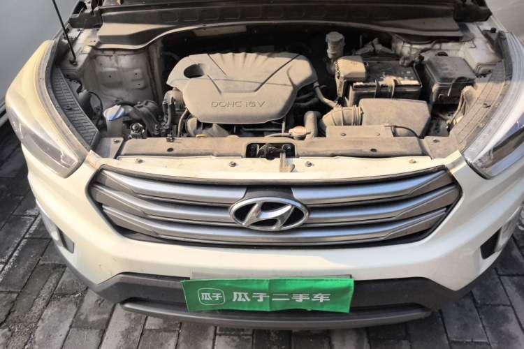 Used Hyundai ix25 2015 1.6L Automatic Two-Wheel Drive Smart GLS Trim Engine Bay