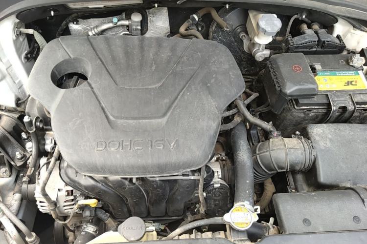 Used Hyundai ix25 2015 1.6L Automatic Two-Wheel Drive Smart GLS Trim Engine Bay