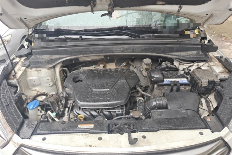 Used Hyundai ix25 2015 1.6L Automatic Two-Wheel Drive Smart GLS Trim Engine Bay