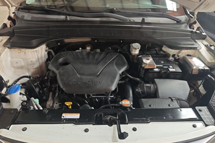 Used Hyundai ix25 2015 1.6L Automatic Two-Wheel Drive Smart GLS Trim Engine Bay